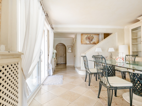 villa manuela