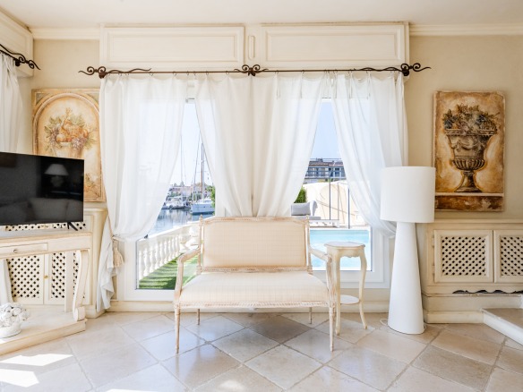 villa manuela