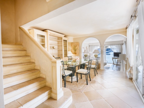 villa manuela